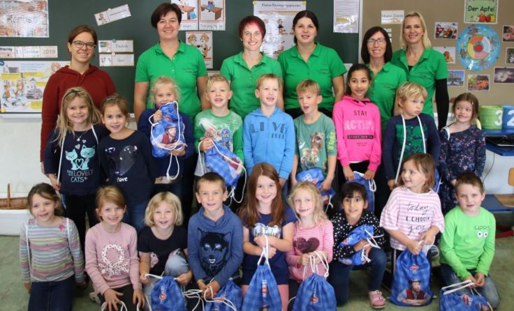 Die Kinder der ersten Klassen der VS Euratsfeld freuten sich über den Besuch. (Foto: Schoder Sonja)