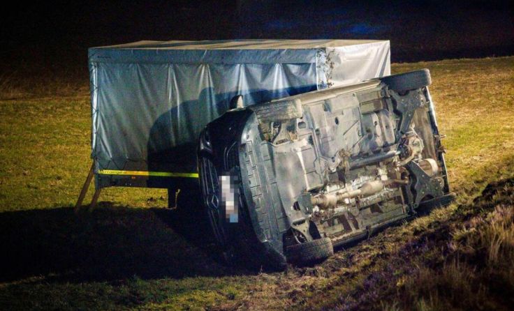 Das verunfallte Gespann (Foto: Pressefoto Scharinger/Daniel Scharinger)