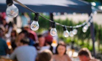 Gastrobetriebe: So gelingt Gästegewinnung mit Social Media von adSpice