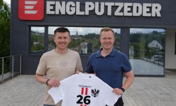 Englputzeder verschenkt 1.000 WM-Trikots