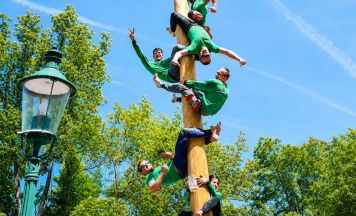 Maibaumfest in Vichtenstein: Ein Fest für die ganze Familie am 24. Mai 2026