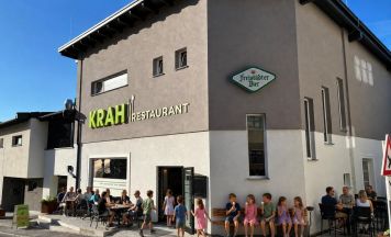 100 Jahre Krah: Ein Jahrhundert Tradition, Genuss und Gastfreundschaft