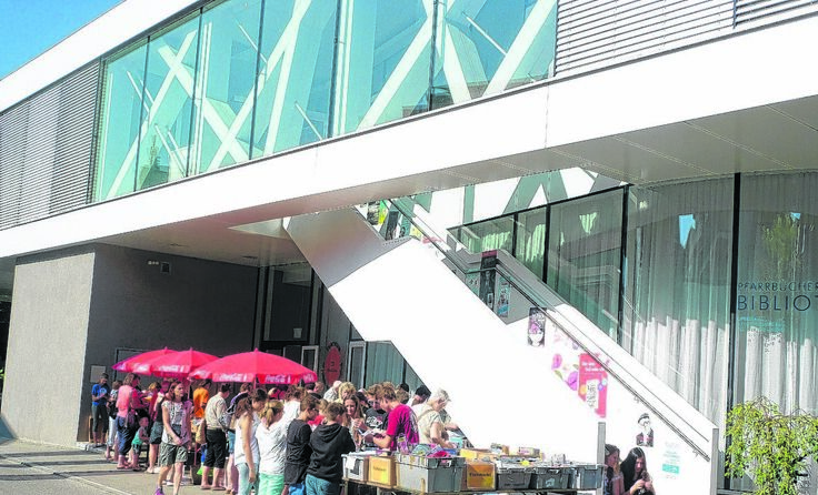 Der Bücher-Flohmarkt der Bibliothek Lesefluss am Gries war ein voller Erfolg