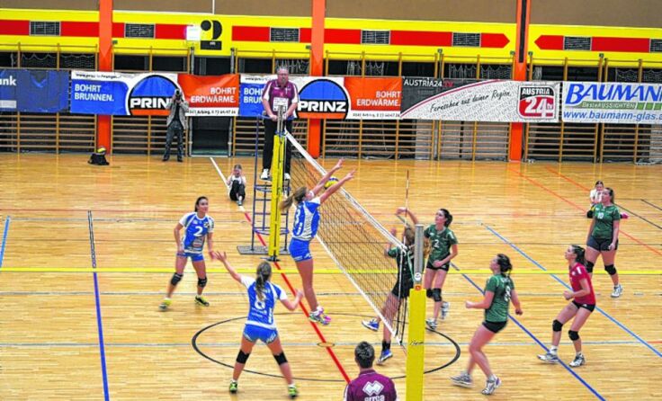 Die Prinzessinnen (in Blau) lieferten am Samstag eine tolle Volleyball-Show ab.