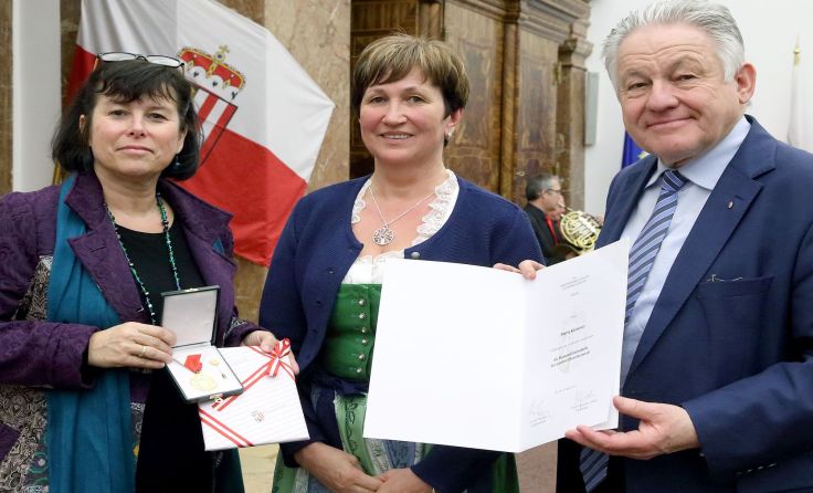 Maria Klammer wurde für ihren Einsatz rund um das Förderzentrum Waldhausen geehrt. 