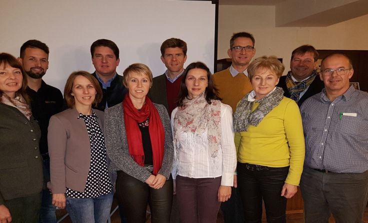 Der neue Vorstand des WB Baumgartenberg rund um um Obfrau Eveline Grabmann (3.v.l.)