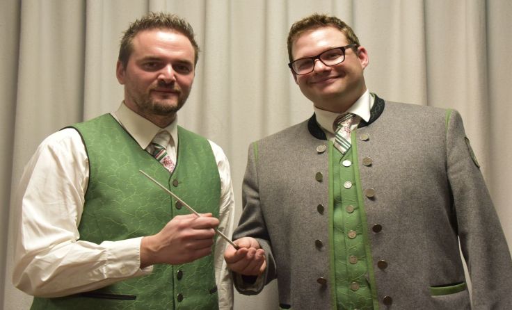 Claus Mayr-Zaininger (l.) folgt Thomas Asanger als Kapellmeister nach. Foto: BGBTV 