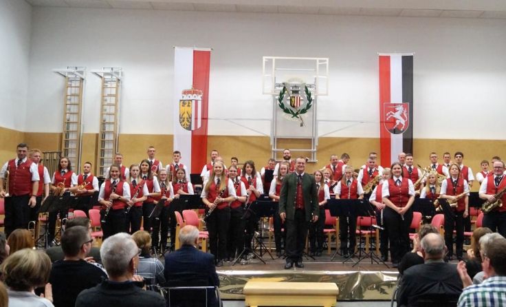 Die Pergkirchener Musiker erneteten für ihre Darbietungen reichlich Applaus. Foto: MV Pergkirchen 