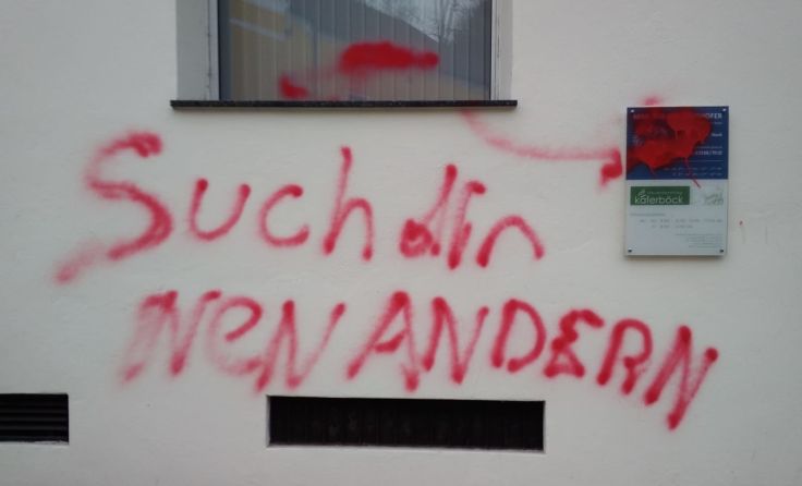 Sprüh-Aktion in Grein. Foto: Privat 