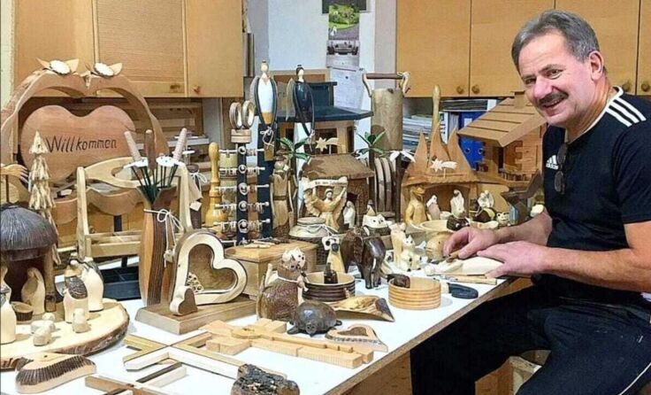 Johann Katzenschläger an seinem Lieblingsplatz – der eigenen Werkstatt (Foto: nka)