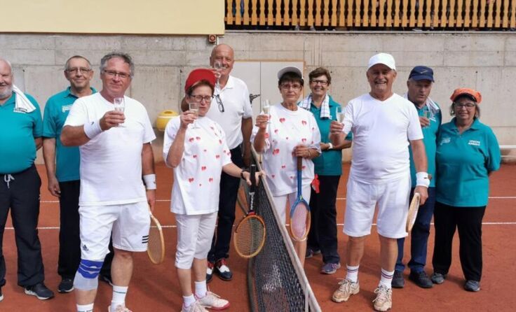 Legenden-Treffen am Arbinger Tennisplatz. (Foto: Arbinger Tennis Club)