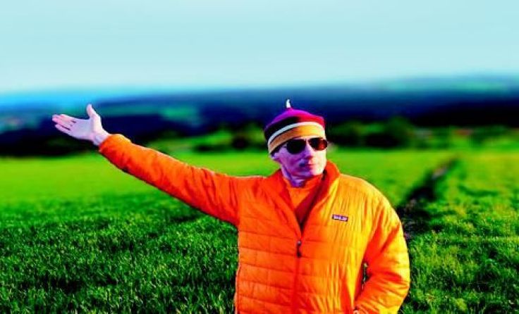 Lama Erik Drew Jung referiert.