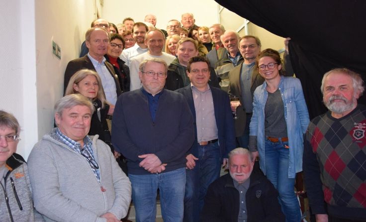 Vertreter der Vöcklabrucker Kulturvereine bei der Führung im OKH