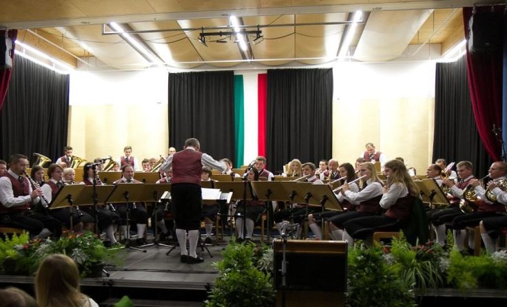 Der Musikverein Rüstorf freut sich auf einen regen Besuch des Frühjahrskonzerts.