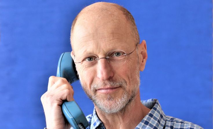 Bert Hurch-Idl vom Treffpunkt Mensch & Arbeit berät. Foto: Treffpunkt