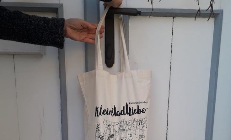 Der Besorgungsnotdienst in Vöcklabruck funktioniert. Foto: Stadtamt