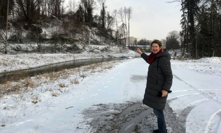 Umweltstadträtin Sonja Pickhardt-Kröpfel macht auf den Schutz von Bäumen aufmerksam. Foto: privat