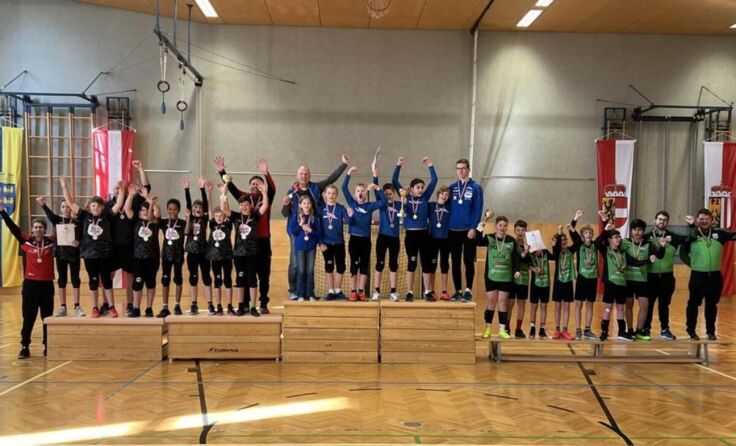 Schwanenstadts U12-Faustball-Team ist die Nummer eins in Österreich. (Foto: Union Schwanenstadt)