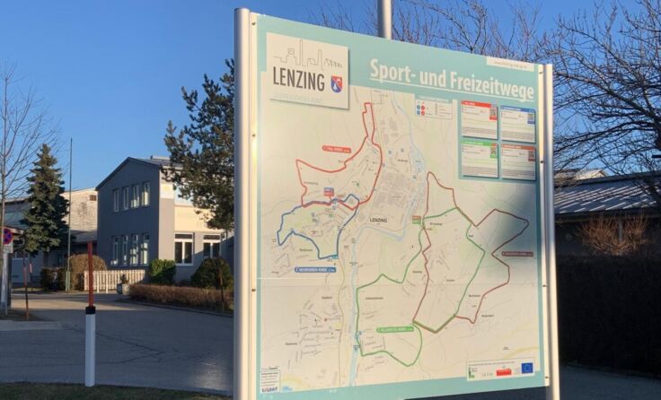 Einer der Ausgangspunkte ist bei der Volksschule Alt-Lenzing. (Foto: Mac)