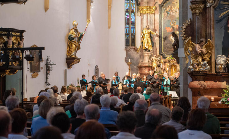 Choraufführungen begeisterten die Besucher. (Foto: johannes-hemetsberger.at)