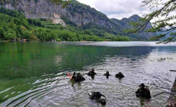Barrierefreie, inklusive Tauchexkursion zu Pfahlbauten am Mondsee