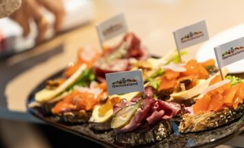 Aperitivo Ahoi: Genussland sticht in (Mond)See