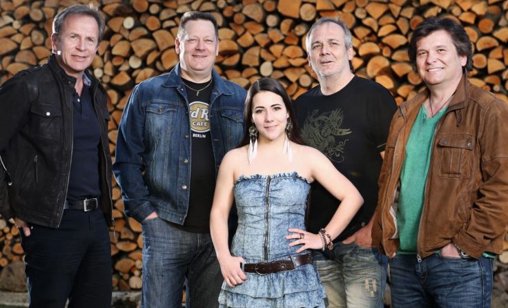 Die Jukebox Junkys mit Marina Jay (Foto: Kurt Kramar)