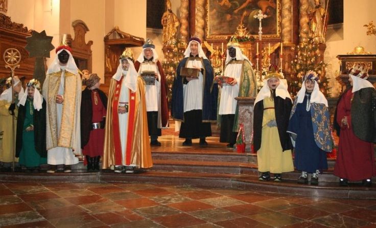 Dreikönigssingen in der Stiftskirche Reichersberg