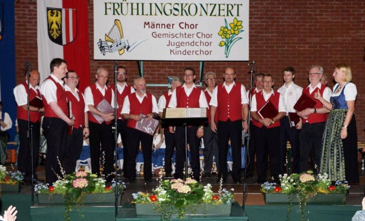 Die Antiesenhofener Chöre singen am 9. April.
