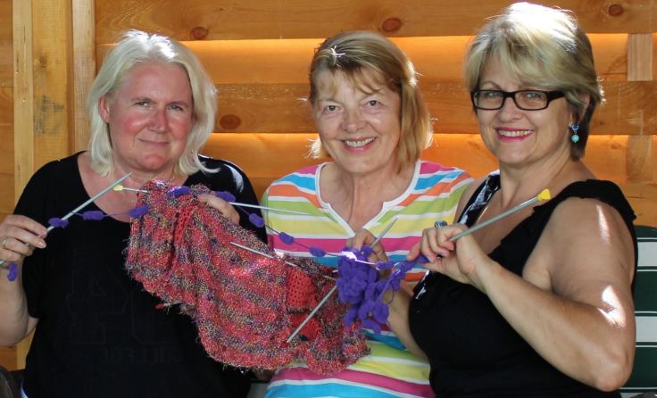 Monika Krautgartner, Marianne Andetsberger und Gabriele Grausgruber (v. l.) lesen in St. Martin.