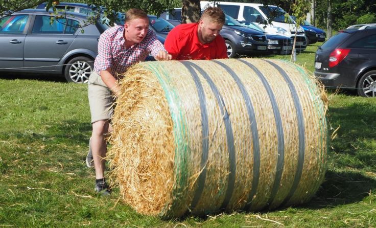 Das „Binkischupfn“ ist anstrengender, als es aussieht. (Foto: Landjugend)