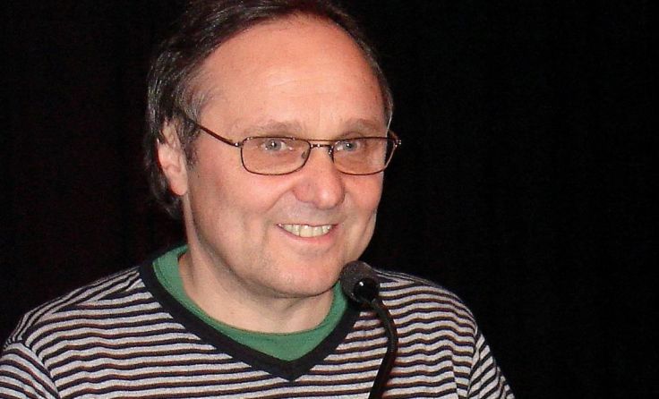 Dietmar Füssel liest im KiK aus seinem historischen Roman „Wiederholte Geburten“. 