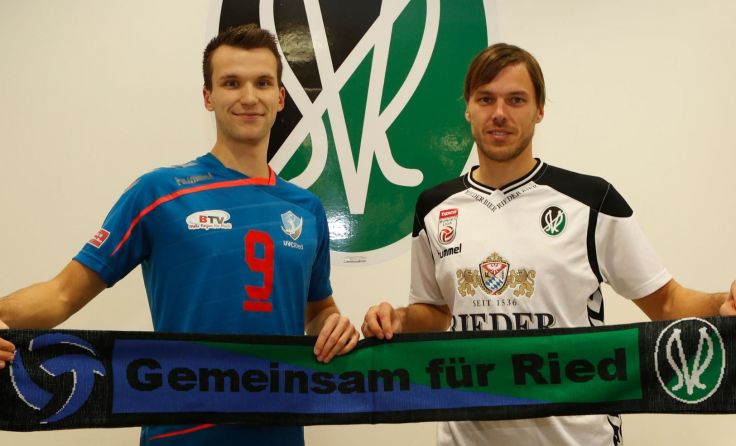 Die Mannschaftskapitäne Stefan Nagy (UVC) und Thomas Gebauer (SVR) (Foto: SVR/Scharinger)
