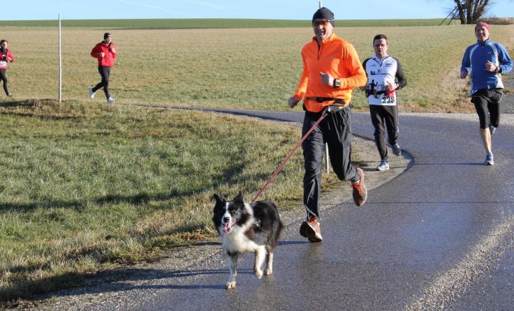 Der Schildorner Lauf bietet stressfreies Laufen zum Jahresbeginn.