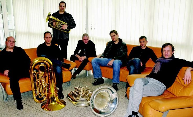 Die „Heavy Tuba Experience“ gastiert am 10. Februar im KiK. 