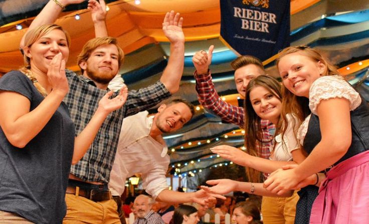 Tische fürs Volksfest können bereits reserviert werden. (Foto: Messe Ried)