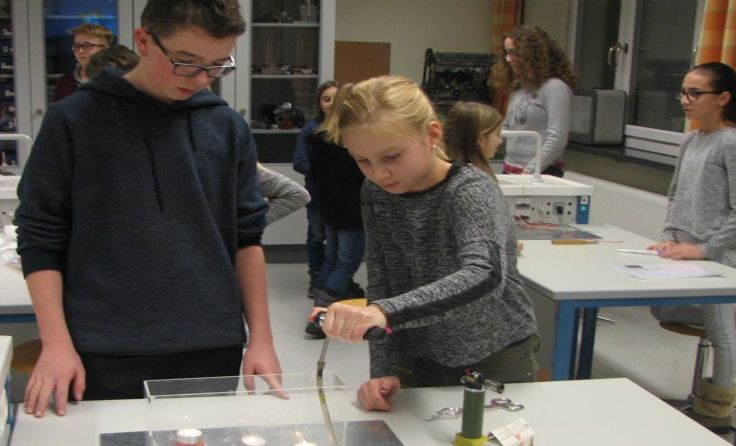 Die Schüler waren mit Feuereifer bei der Sache. (Foto: NMMS St. Martin)