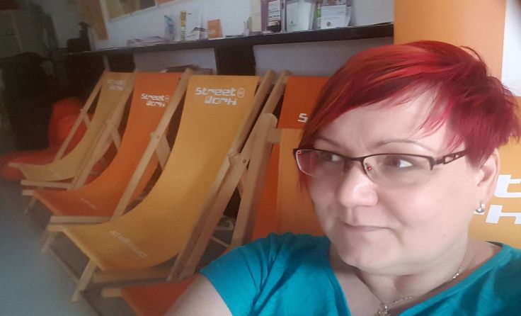 Kerstin Hofstätter ist seit 20 Jahren „das Gesicht“ von Streetwork Ried.