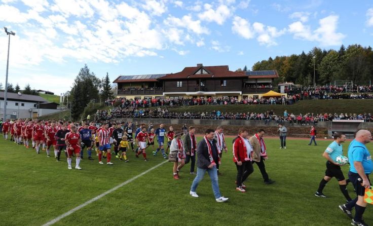Viele Zuschauer, viele Spieler, viele Spenden (Foto: SVR/Scharinger)