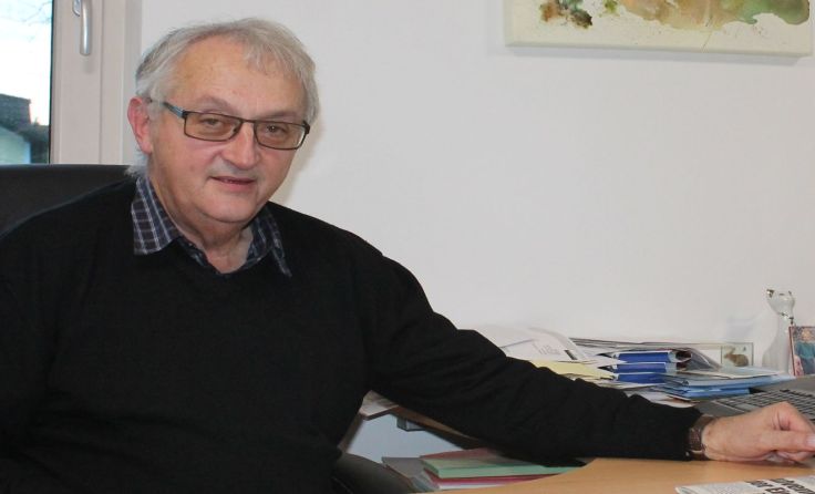 Oswald Plaimer will den Leuten Gutes tun und sie zum Reden bringen.