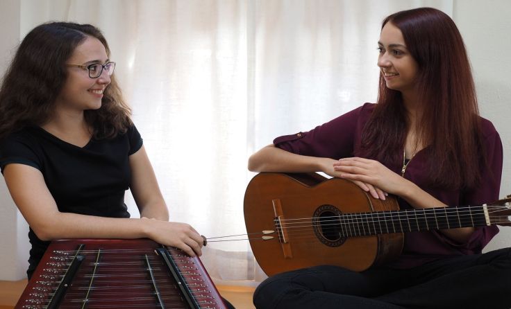 Katharina Dürrschmid und Melanie Lampl gastieren am 7. Februar in Ried. 