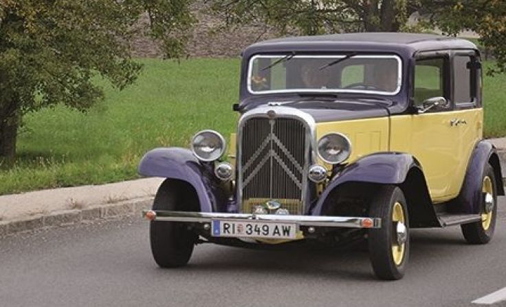 Dieser alte Citroën wird bei besonderen Gelegenheiten noch gefahren.