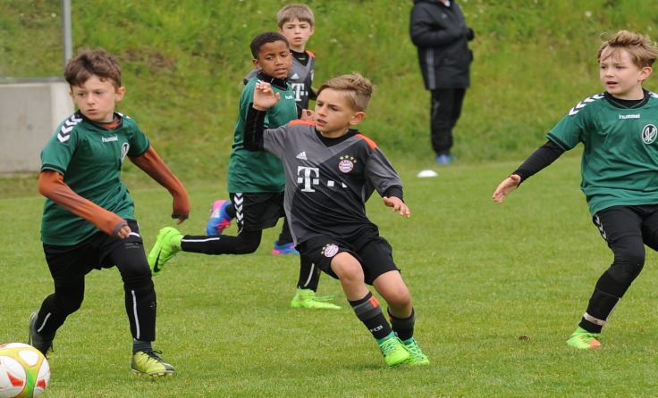 Die Kleinen glänzen mit Einsatz wie bei den Profis. (Foto: Karl Humer)