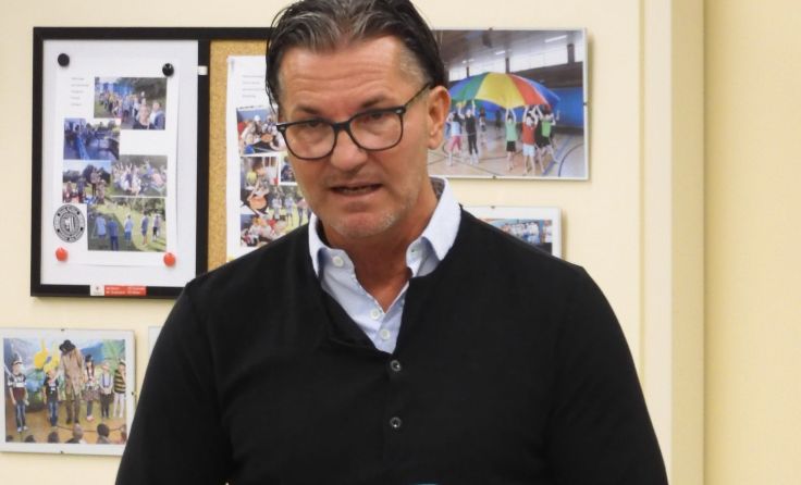 Gerald Baumgartner referierte in der Volksschule Schildorn. (Foto: VS Schildorn)