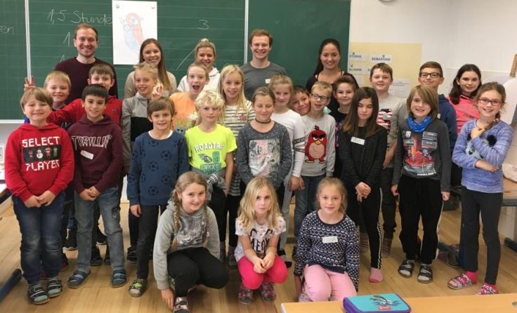 Die Pattighamer Schüler mit den Studenten aus Deggendorf (Fotos: VS Pattigham)