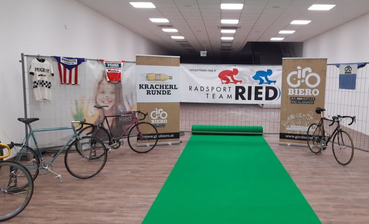 Beim „Giro Biero“ wird auf alten Stahlrädern gefahren. (Foto: ARBÖ Radsportteam)