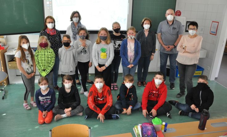 Schüler und Lehrkräfte schätzen die vielen Möglichkeiten der digitalen Tafel. (Foto: privat)