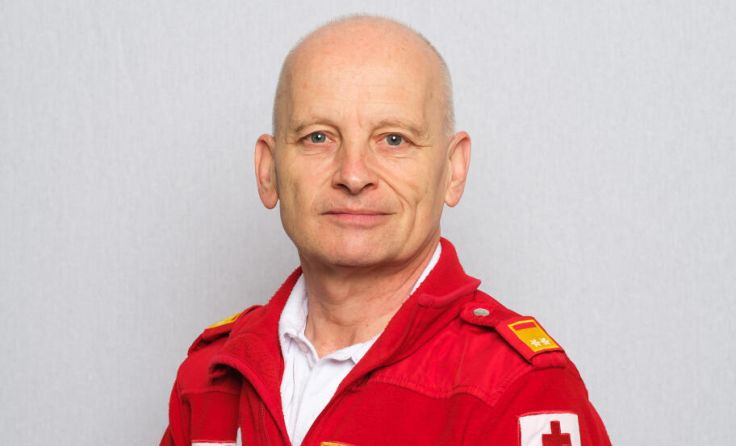Bezirksleitungskommandant Andreas Hattinger hilft in der Ukraine. (Foto: OÖRK Ried/Jakob Simahrl)