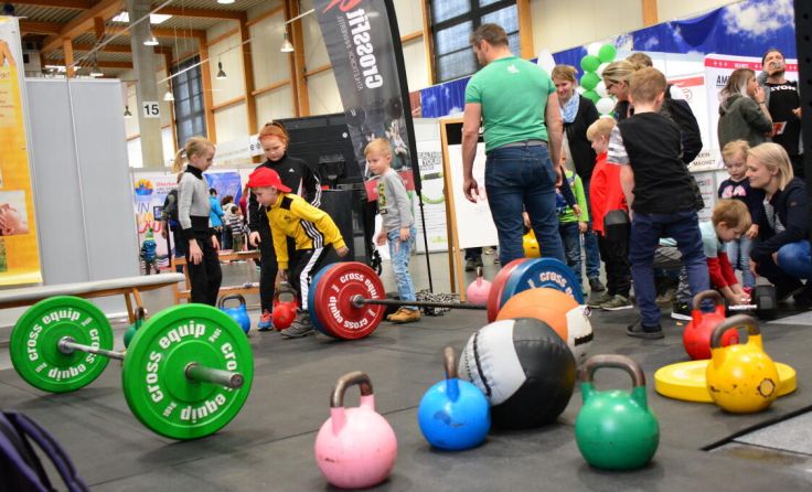 Die Sportmesse bietet rund 50 Sportarten zum Ausprobieren an. (Foto: Messe Ried)
