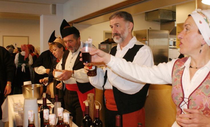 Im April 2010 war die Abordnung des spanischen Dorfes Porrua zu Gast. (Foto: Gottfried Schönberger)